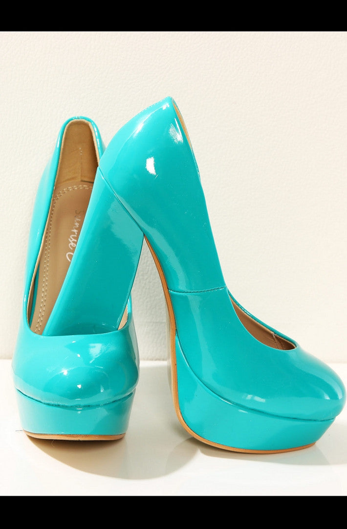 3203-3 Lacquered on a wide-heeled pumps - turquoise